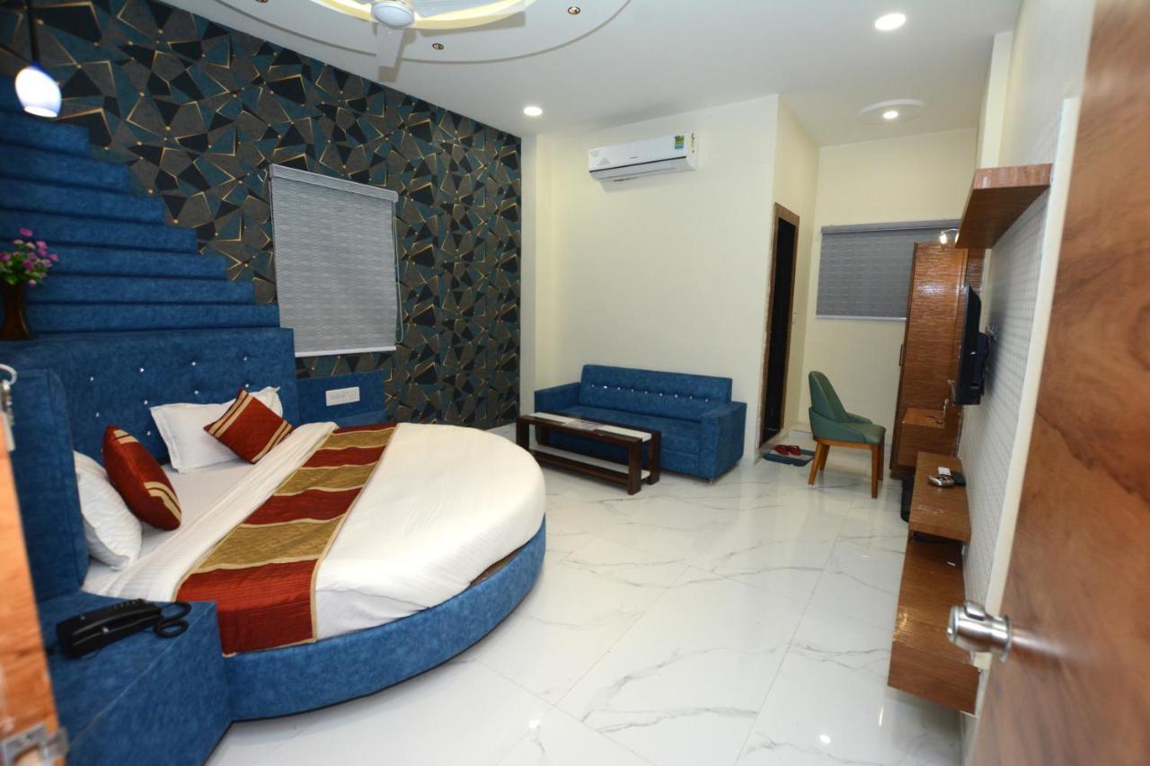 Hotel Villa Inn Anand Exterior photo