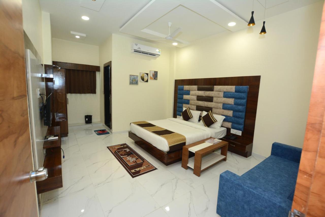 Hotel Villa Inn Anand Exterior photo