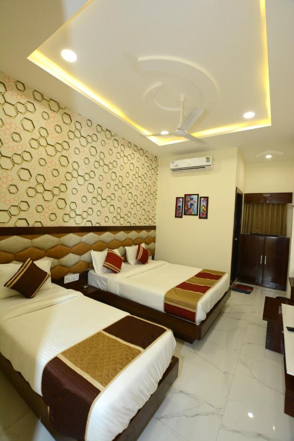 Hotel Villa Inn Anand Exterior photo