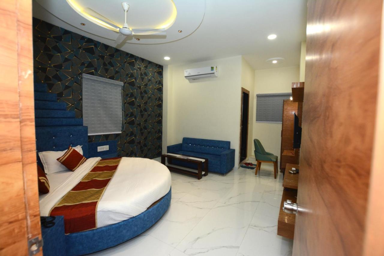 Hotel Villa Inn Anand Exterior photo